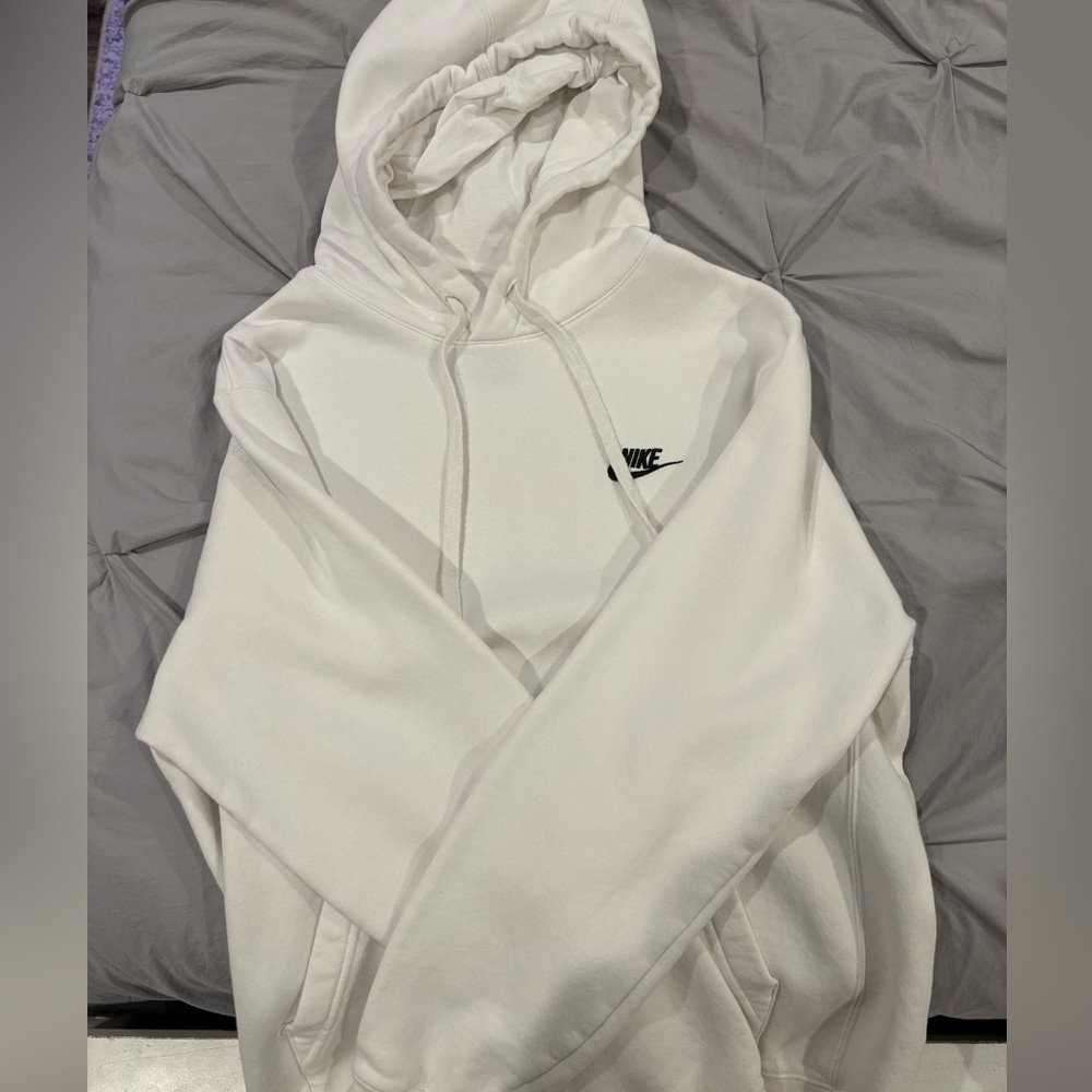 nike white hoodie